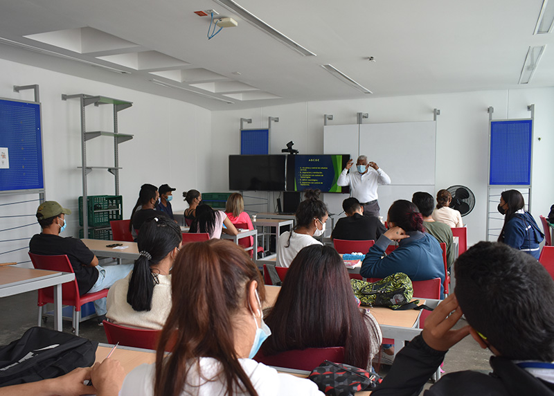 mc-formando-primeros-respondientes-para-la-atencion-emergencias-1